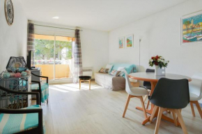 Bright & calm flat near the beach & Sanary-sur-Mer city center - Welkeys